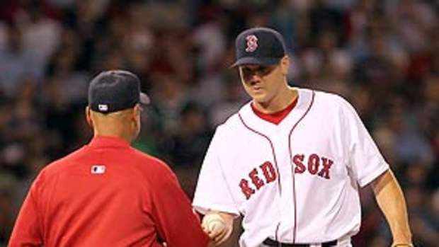 papelbon-francona-getty2.jpg